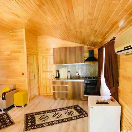 Eliz Garden Apartment